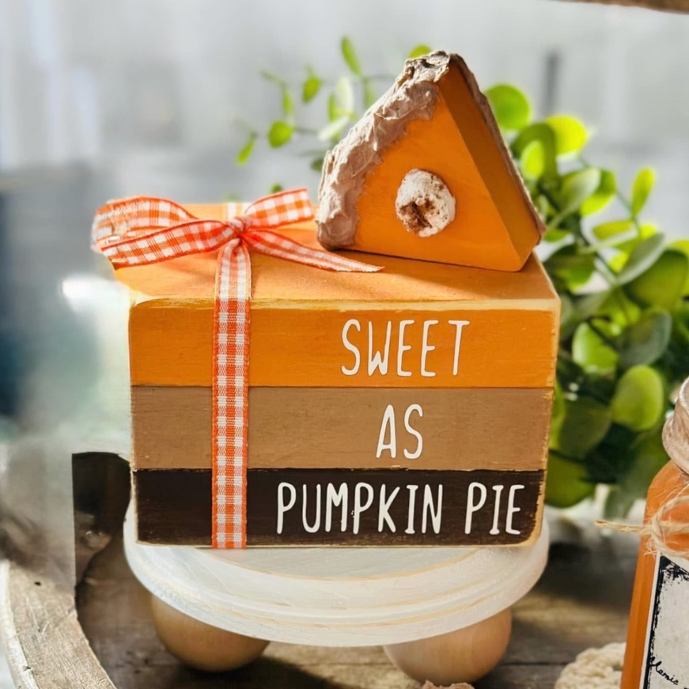 Sweet As Pumpkin Pie Mini Bookstack & Riser